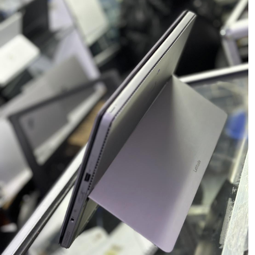 Dell Latitude 7200 2-in-1 Core i5 | 8GB RAM 512GB SSD | Premium Detachable Touchscreen Laptop Kenya - Image 5