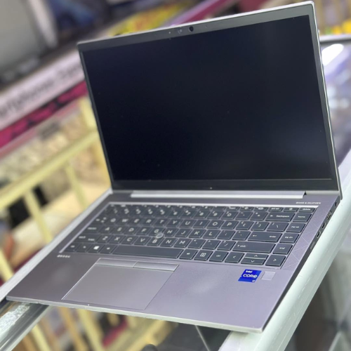 HP ZBook Firefly 14 G8 Core i7 | 16GB RAM | 512GB SSD | 4GB NVIDIA T500 | 14" Touchscreen Mobile Workstation