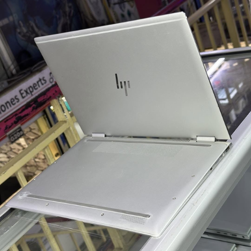 HP EliteBook x360 1040 G6 – 8th Gen Core i5, 8GB RAM, 256GB SSD Touchscreen - Image 4